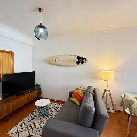 Refuge à Beira-mar In *