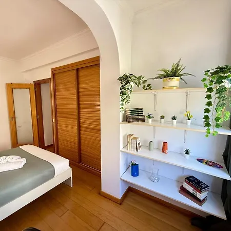 Refuge à Beira-mar In *